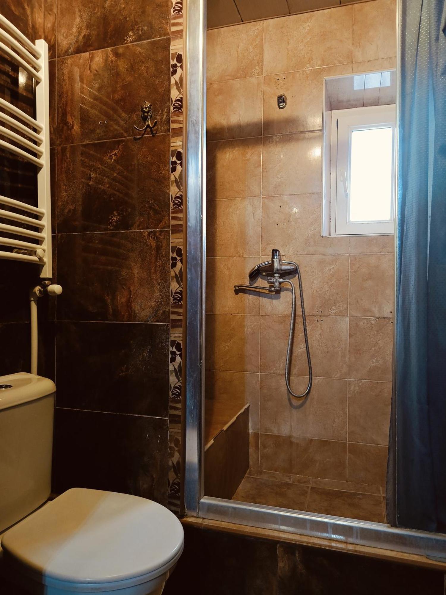 Guest House Irina Tbilisi ภายนอก รูปภาพ