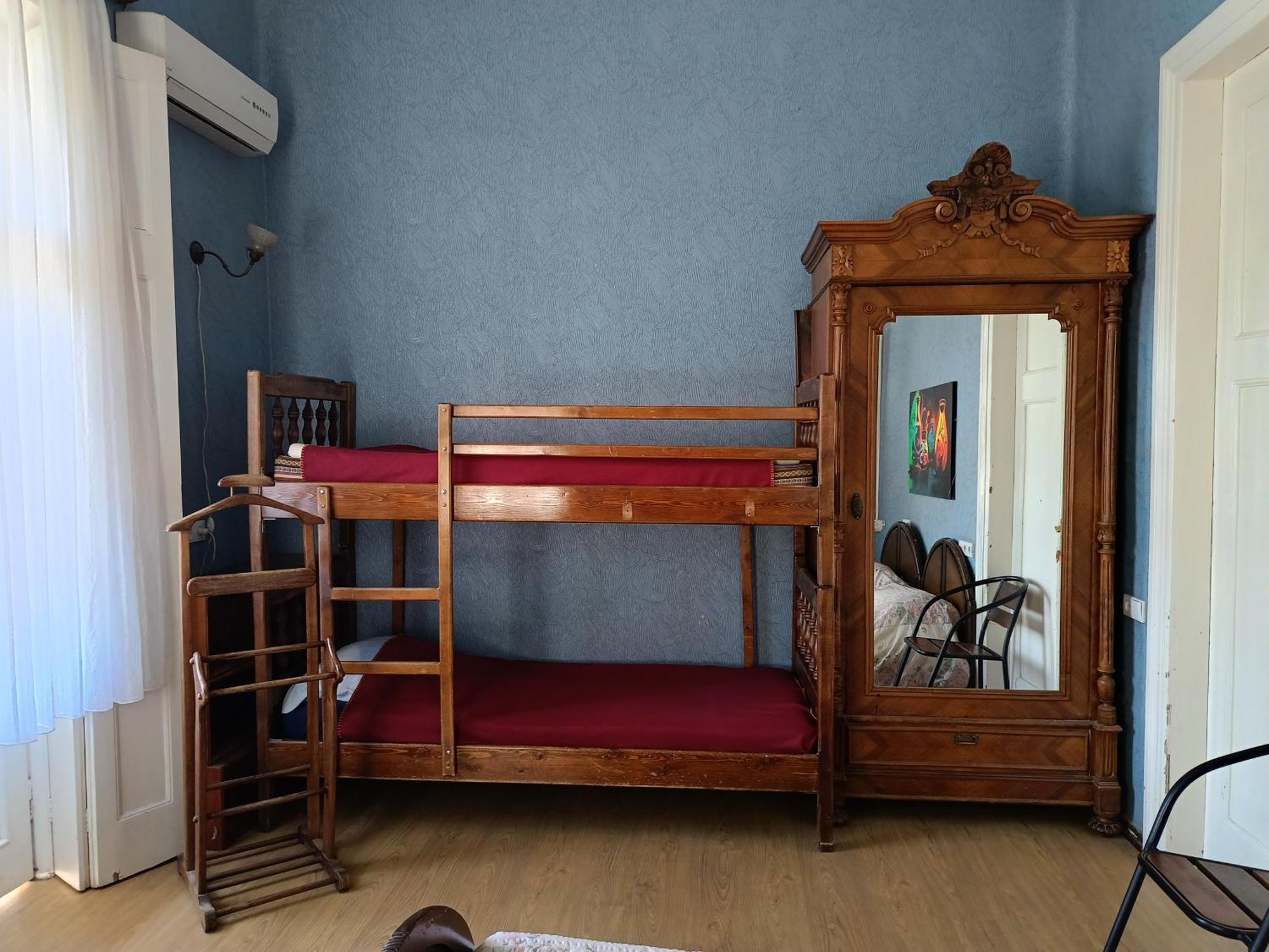 Guest House Irina Tbilisi ภายนอก รูปภาพ